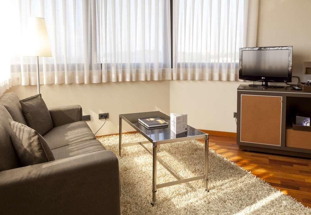 Ac Hotel Genova By Marriott Bagian luar foto