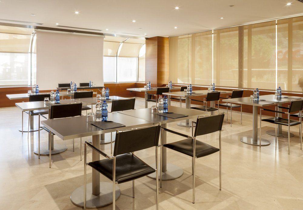 Ac Hotel Genova By Marriott Bagian luar foto