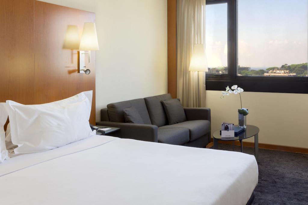 Ac Hotel Genova By Marriott Bagian luar foto