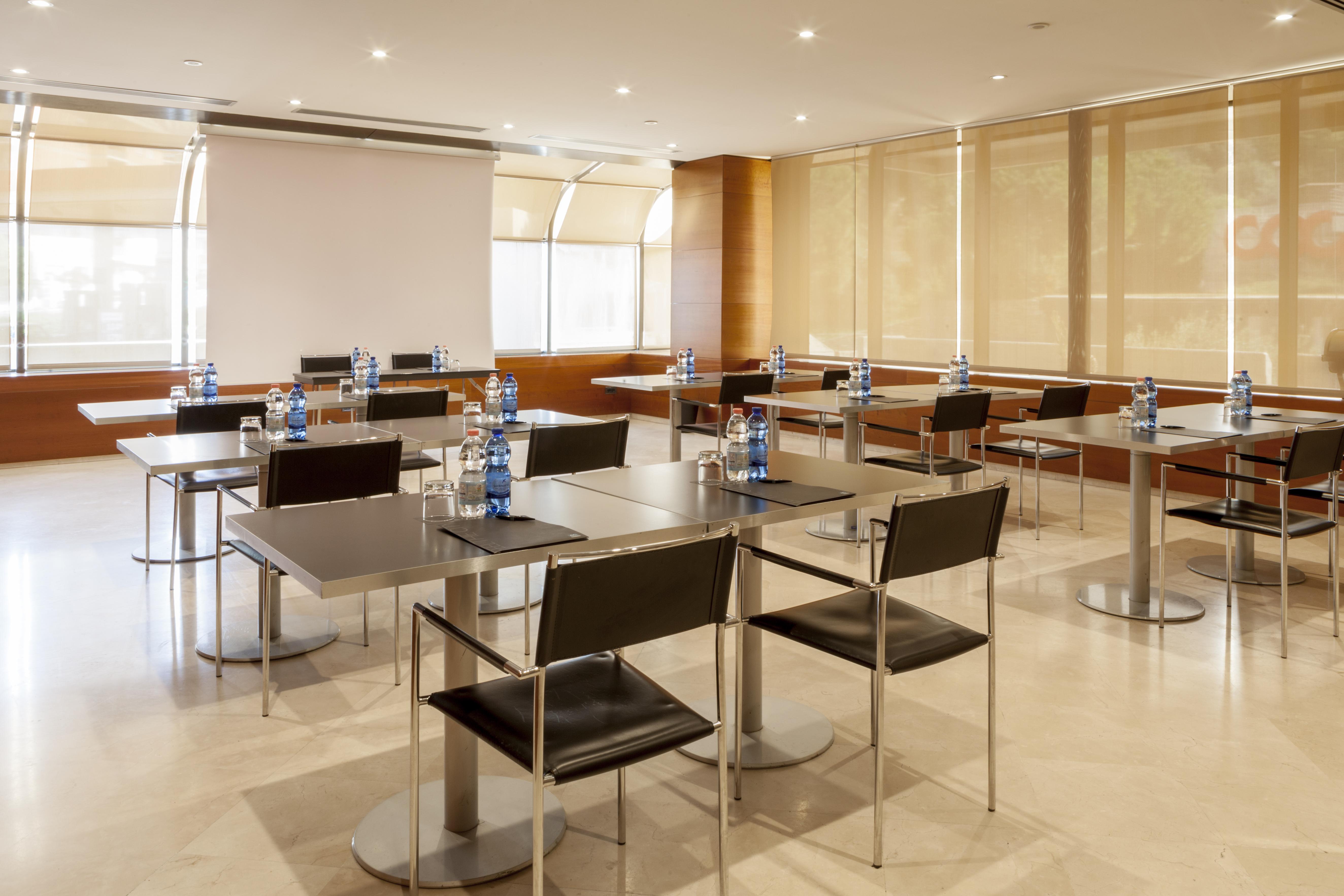 Ac Hotel Genova By Marriott Bagian luar foto