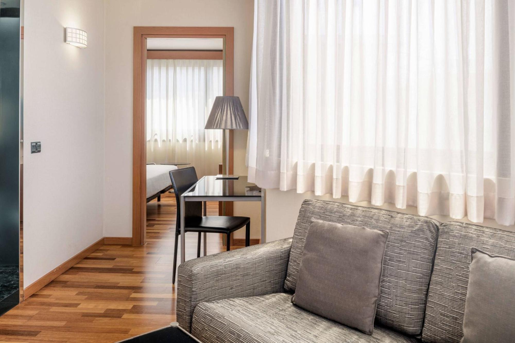 Ac Hotel Genova By Marriott Bagian luar foto