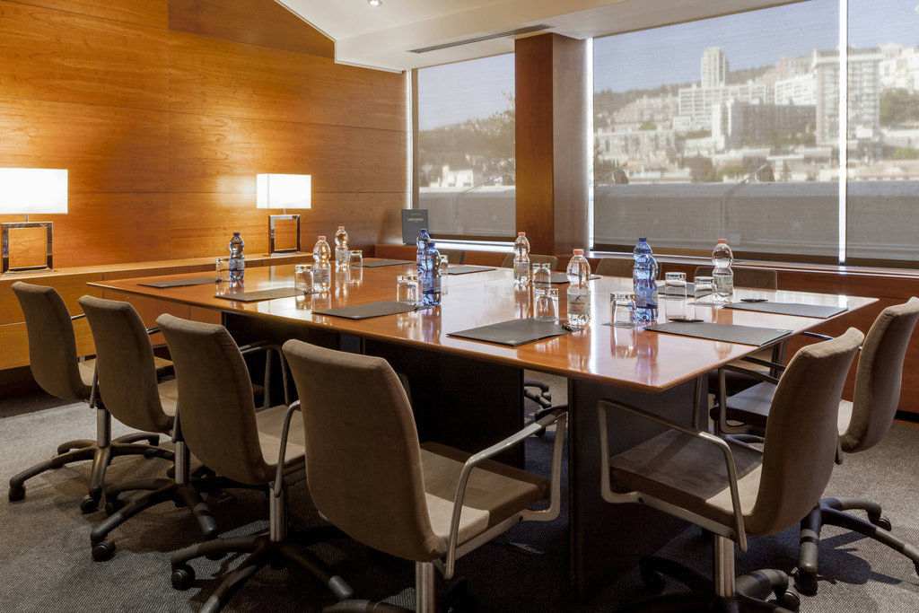 Ac Hotel Genova By Marriott Bagian luar foto
